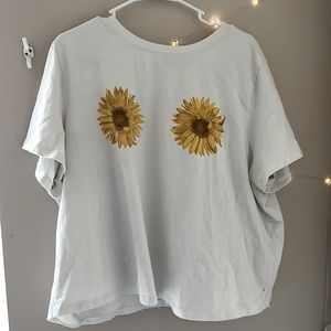 Sunflower cropped t shirt